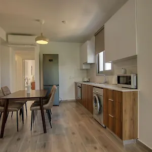  דירה Phaedrus Living Coral Seabreeze קפריסין